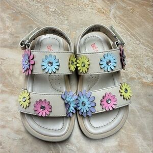 Toddler size 7 Self Esteem Girls Tan Floral Velcro Sandals